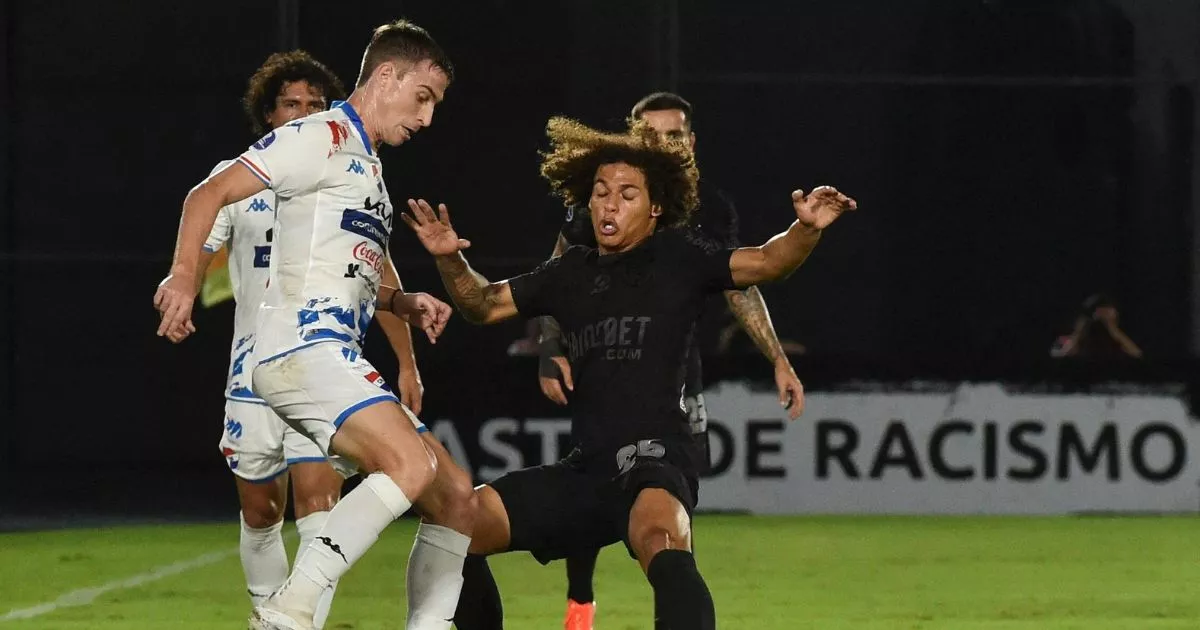 Cruzeiro e Corinthians garantem vitórias importantes na Sul-Americana